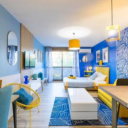 Neon Oasis - Parking - Terrasse - Wifi - * Nimes