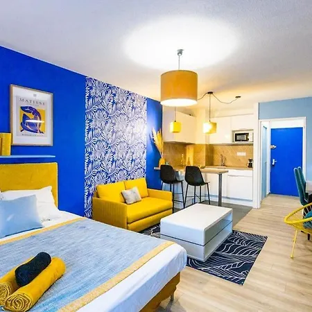Neon Oasis - Parking - Terrasse - Wifi - * Nimes